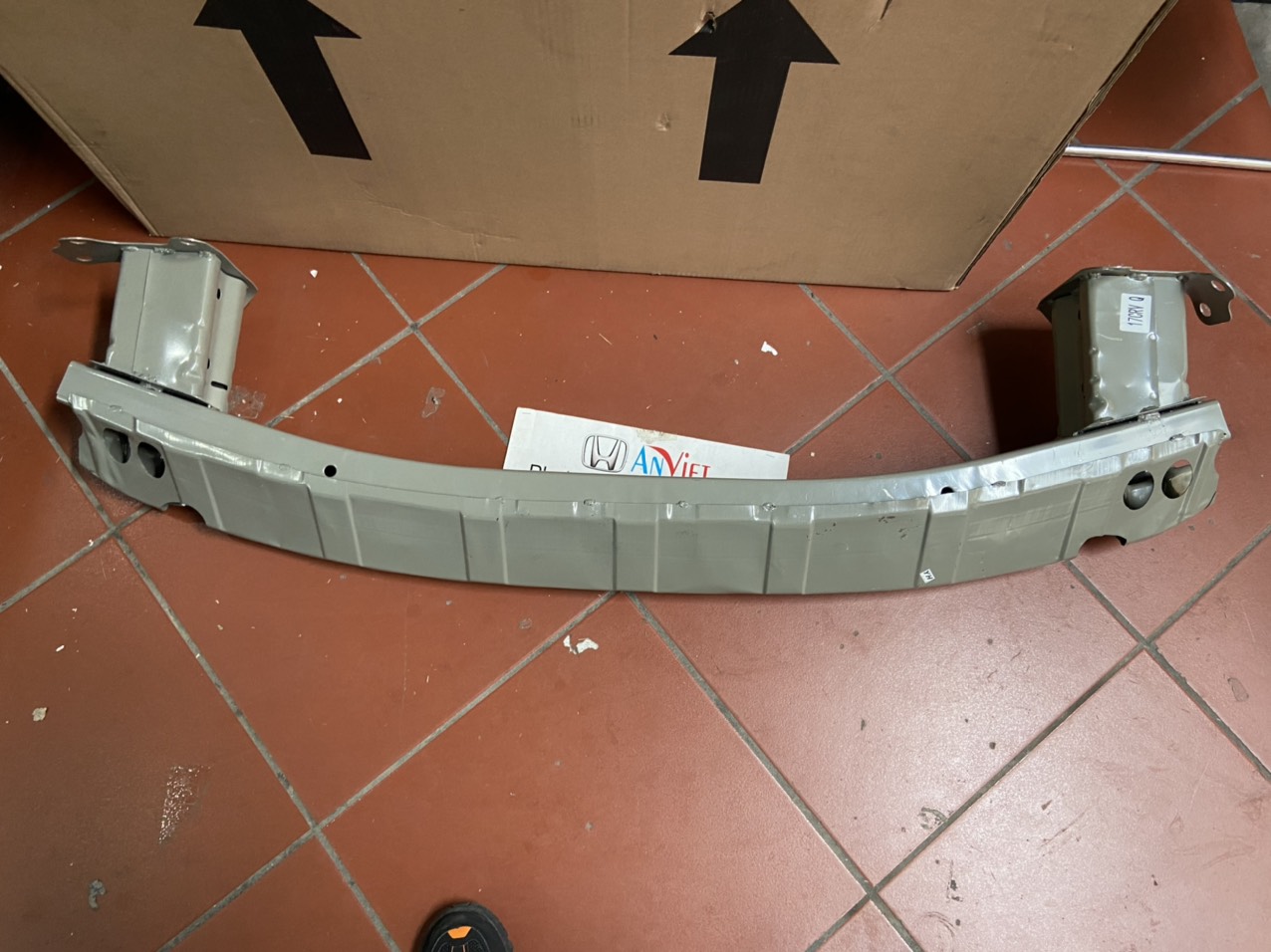 Xương đỡ Ba đờ sốc trước xe Honda CRV 2018-2022